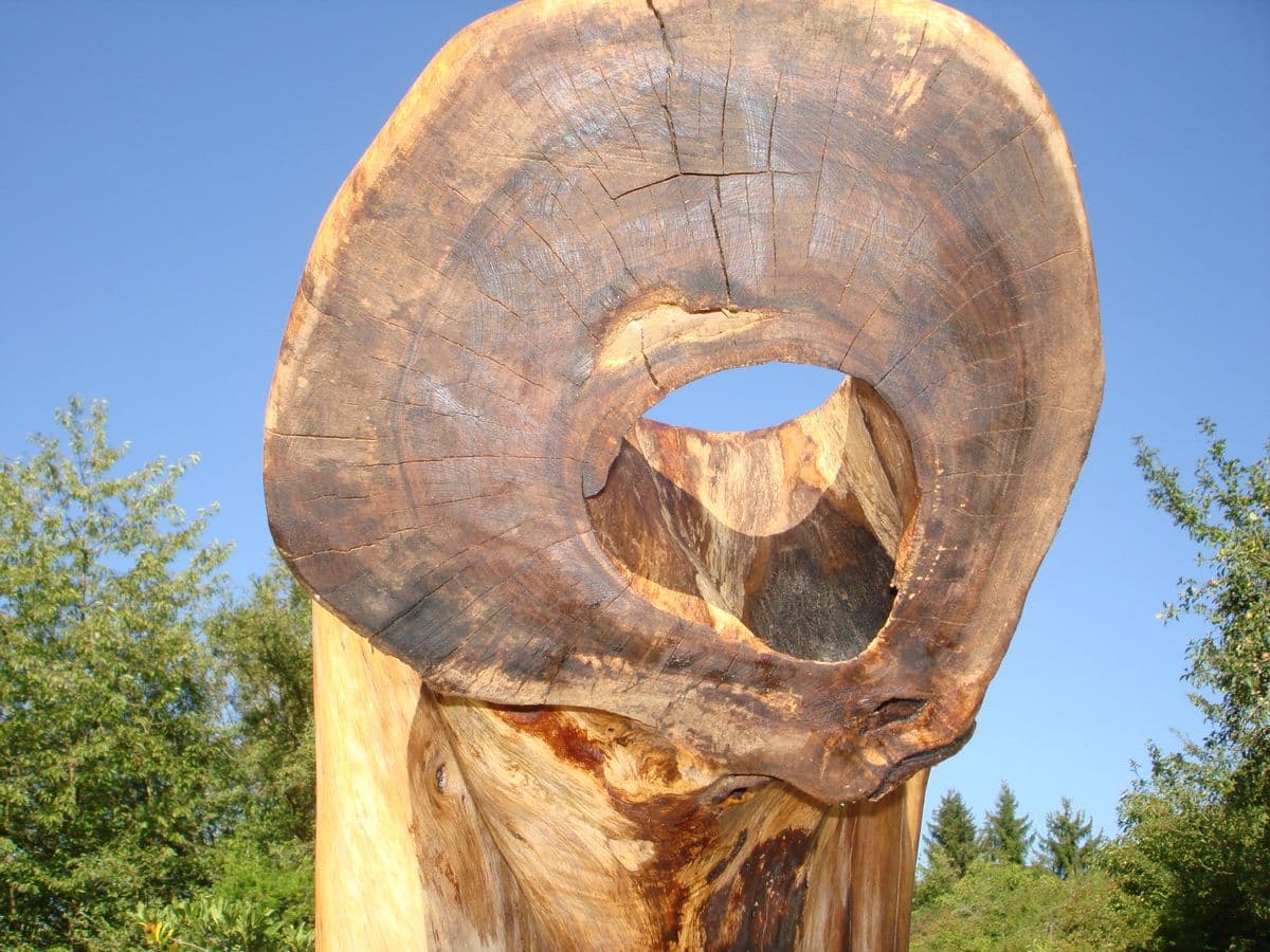 Holzskulptur